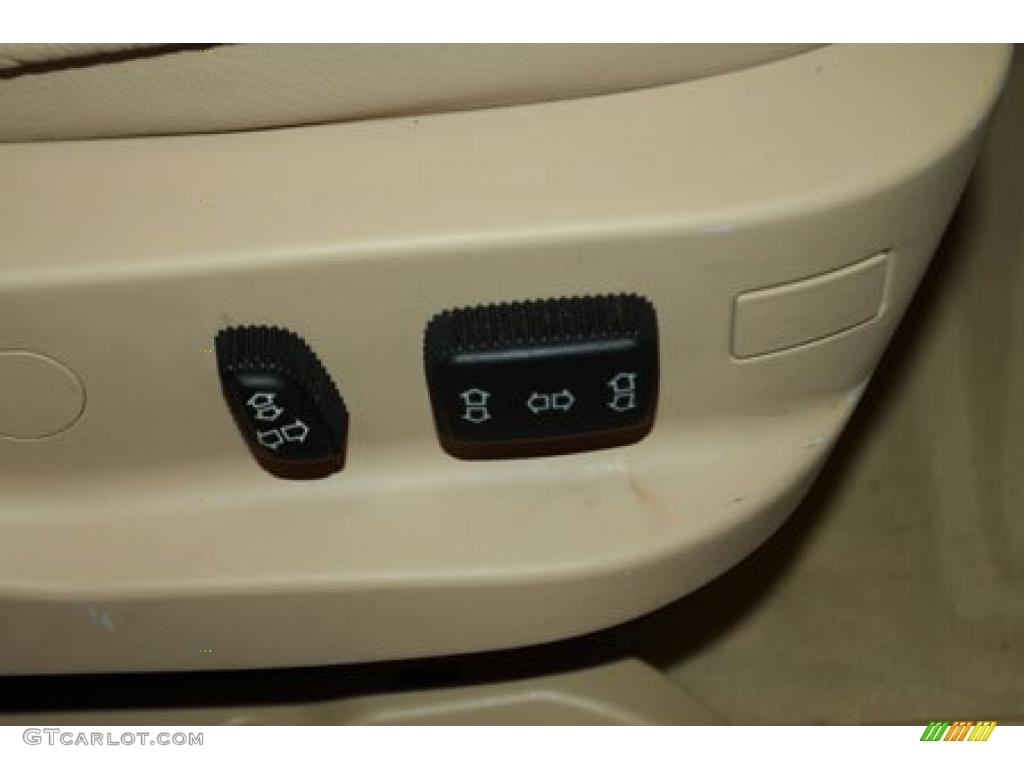 1998 5 Series 528i Sedan - Alpine White III / Beige photo #32