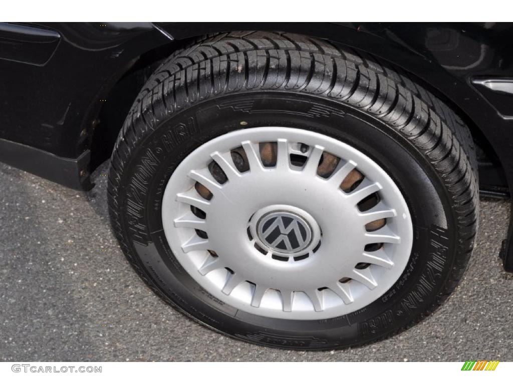 2000 Volkswagen Cabrio GL Wheel Photos