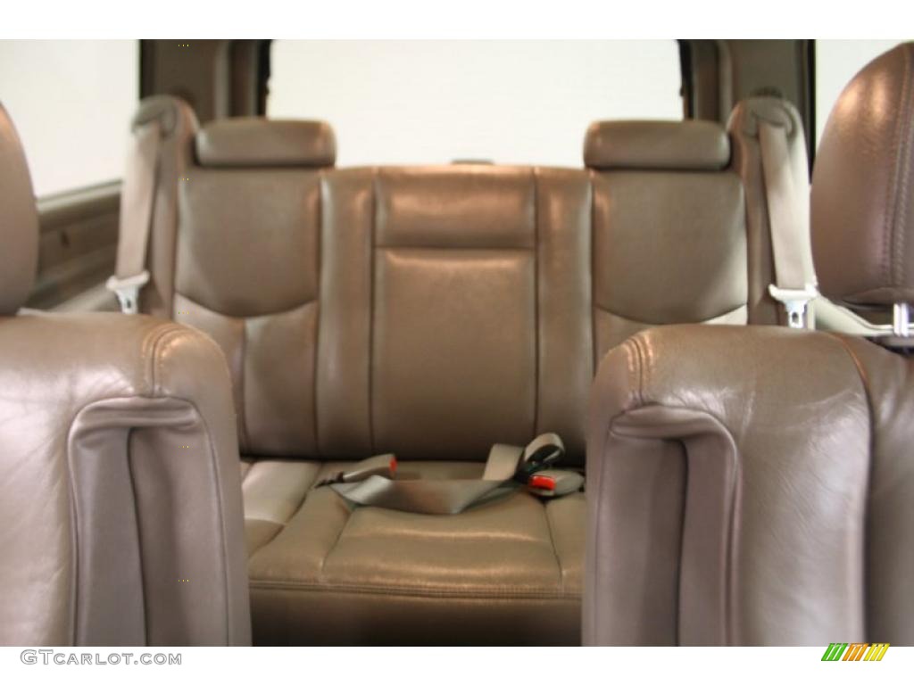 2003 Suburban 1500 LT 4x4 - Redfire Metallic / Gray/Dark Charcoal photo #35