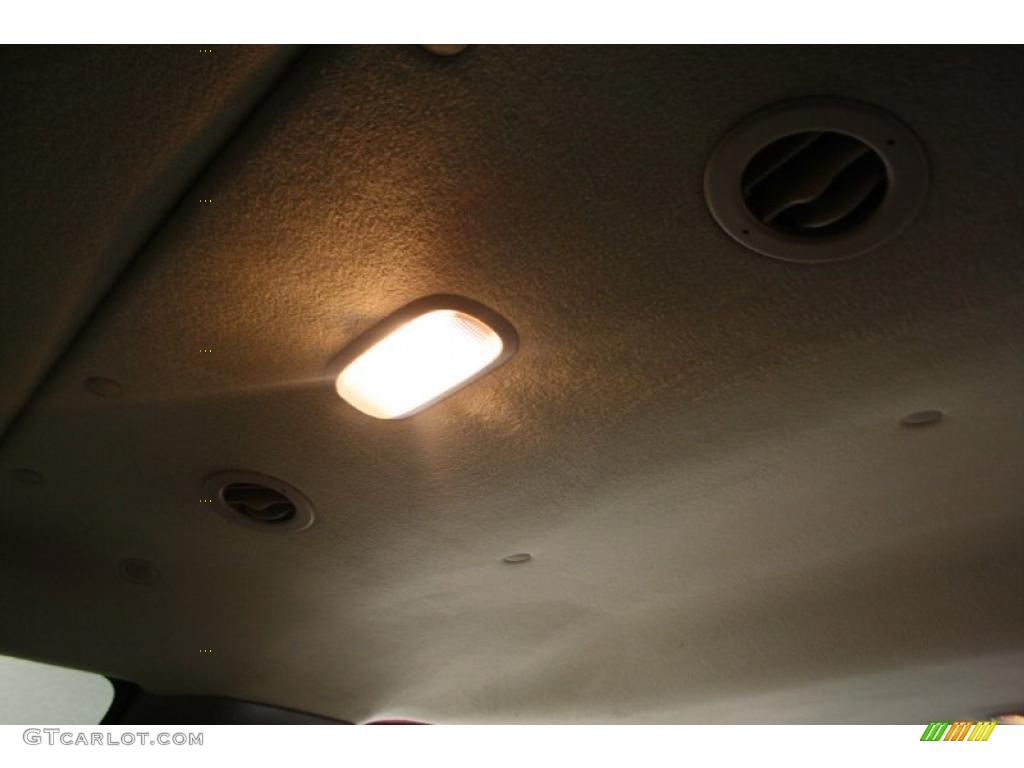 2003 Suburban 1500 LT 4x4 - Redfire Metallic / Gray/Dark Charcoal photo #40