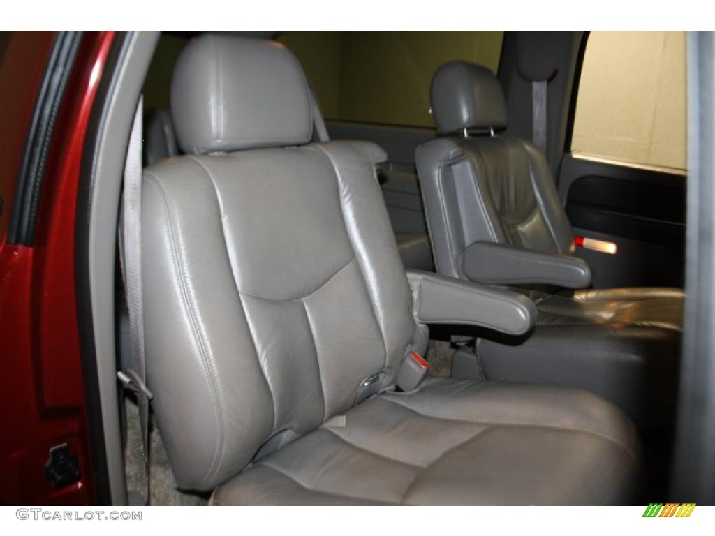 2003 Suburban 1500 LT 4x4 - Redfire Metallic / Gray/Dark Charcoal photo #44