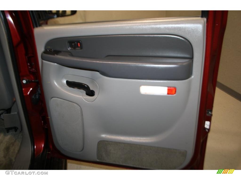 2003 Suburban 1500 LT 4x4 - Redfire Metallic / Gray/Dark Charcoal photo #47