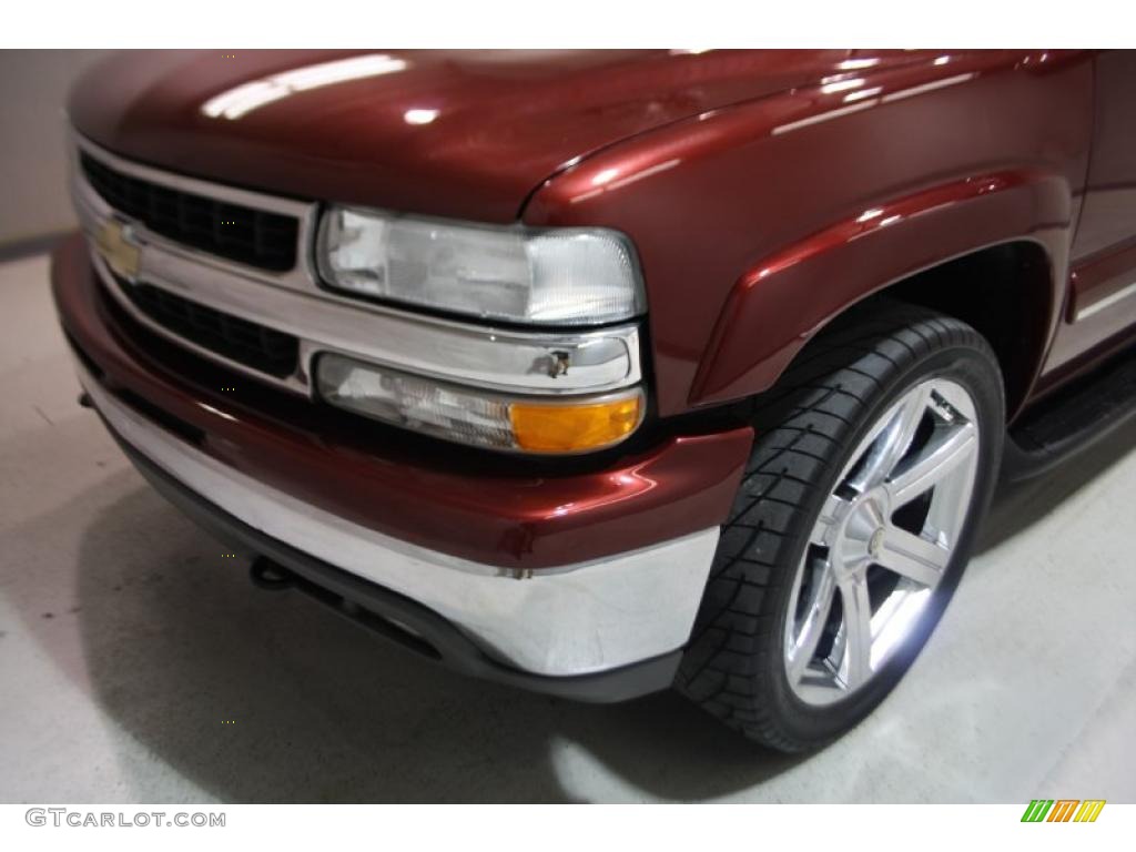 2003 Suburban 1500 LT 4x4 - Redfire Metallic / Gray/Dark Charcoal photo #55