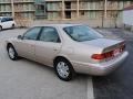 Cashmere Beige Metallic - Camry LE Photo No. 3