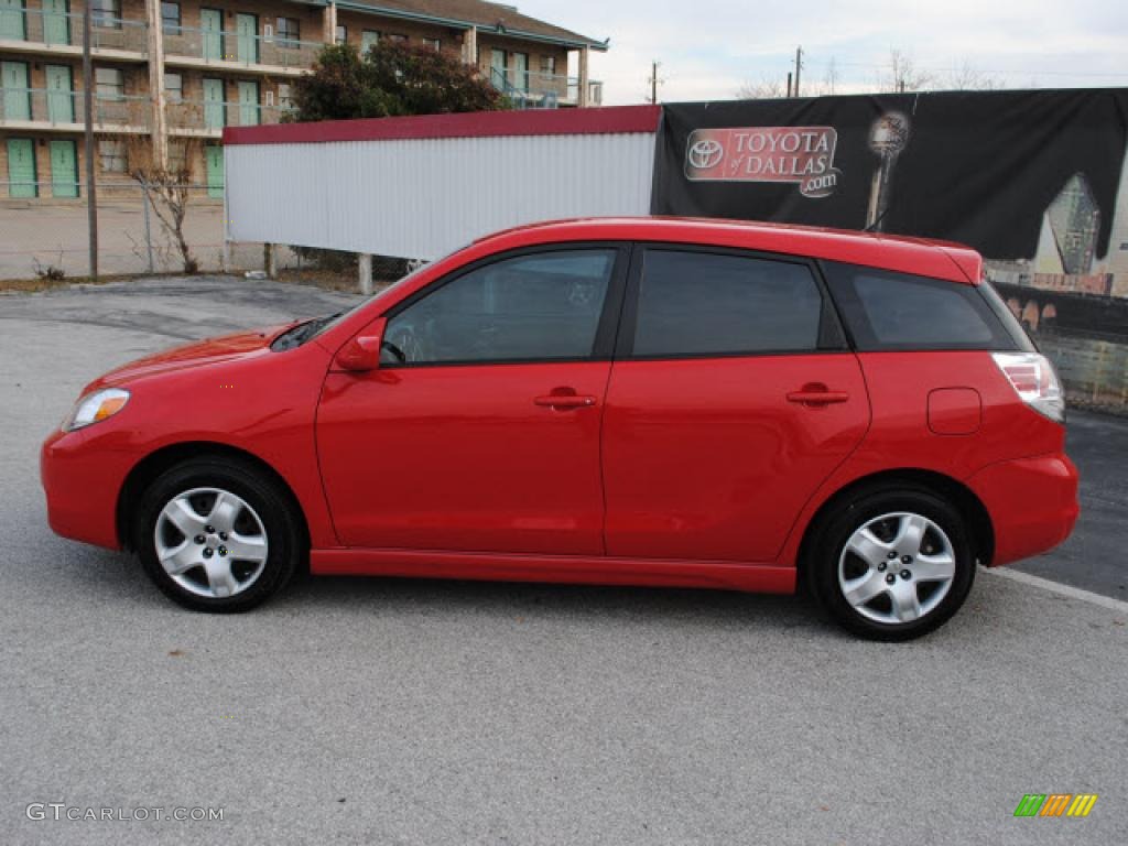 2008 Matrix XR - Radiant Red / Dark Charcoal photo #2