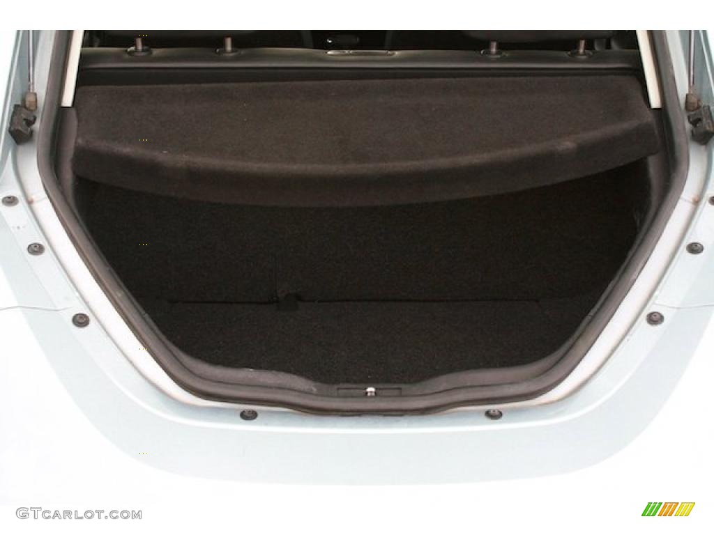 2010 Volkswagen New Beetle 2.5 Coupe Trunk Photo #41402416