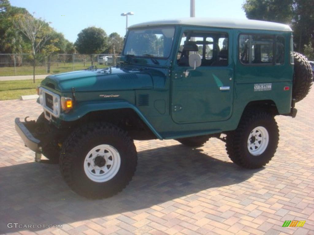 Green Metallic 1981 Toyota Land Cruiser FJ40 Exterior Photo #41403352