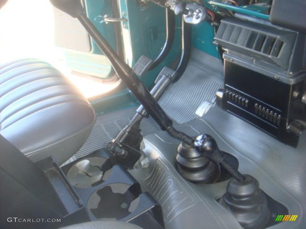 1981 Toyota Land Cruiser FJ40 4 Speed Manual Transmission Photo #41403452