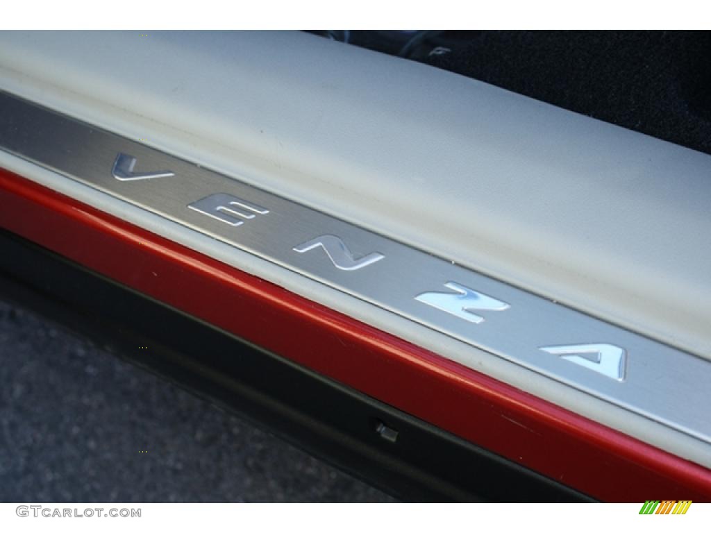 2009 Venza V6 AWD - Barcelona Red Metallic / Gray photo #26