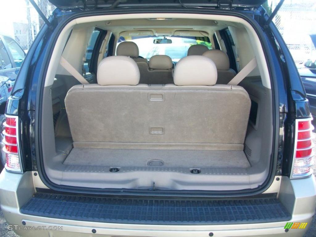 2004 Mercury Mountaineer AWD Trunk Photo #41407863
