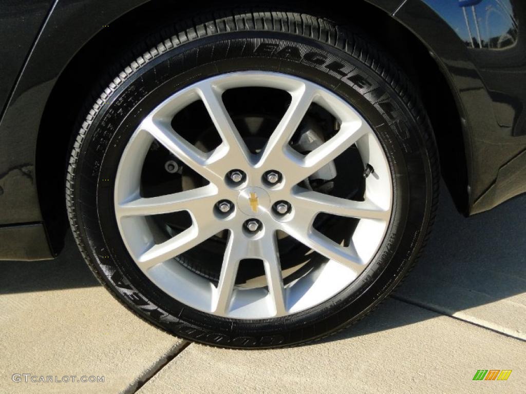 2009 Chevrolet Malibu LTZ Sedan Wheel Photo #41407935