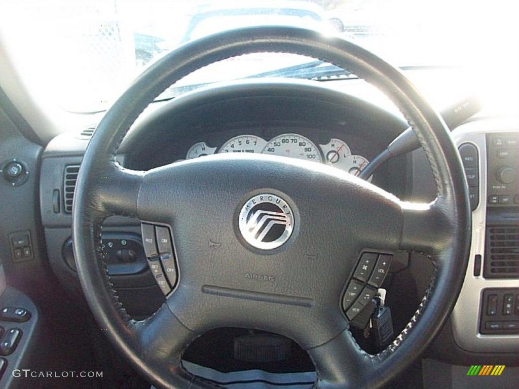 2004 Mercury Mountaineer V8 AWD Midnight Grey Steering Wheel Photo #41408083