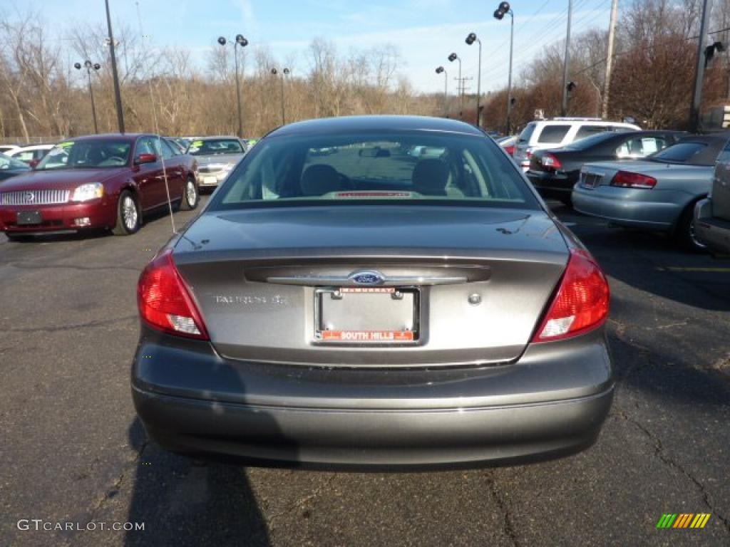 2002 Taurus SE - Dark Shadow Grey Metallic / Medium Graphite photo #3