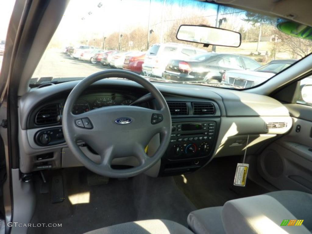 2002 Taurus SE - Dark Shadow Grey Metallic / Medium Graphite photo #10