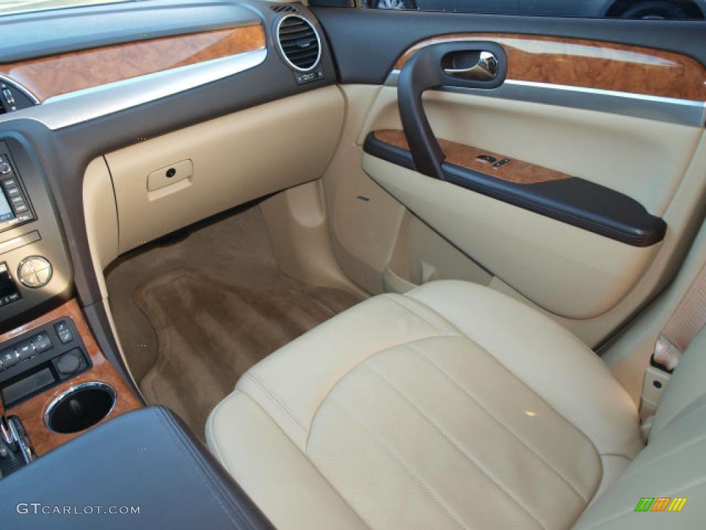 Cashmere/Cocoa Interior 2010 Buick Enclave CXL Photo #41410023