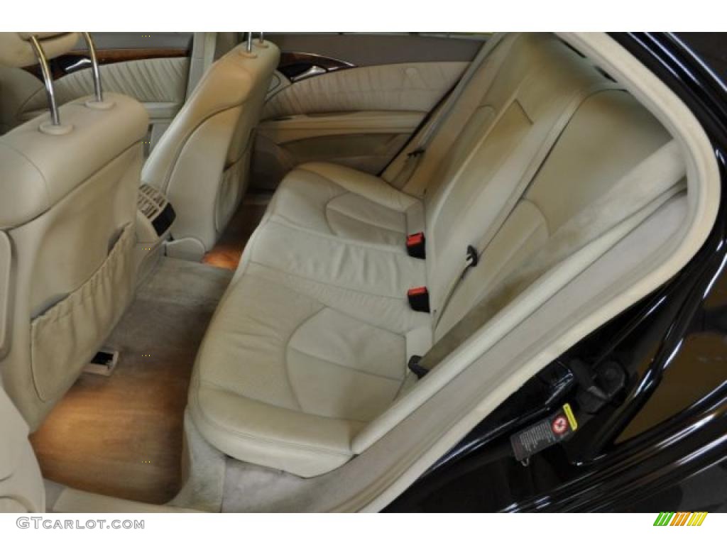 Stone Interior 2005 Mercedes-Benz E 500 4Matic Sedan Photo #41413035