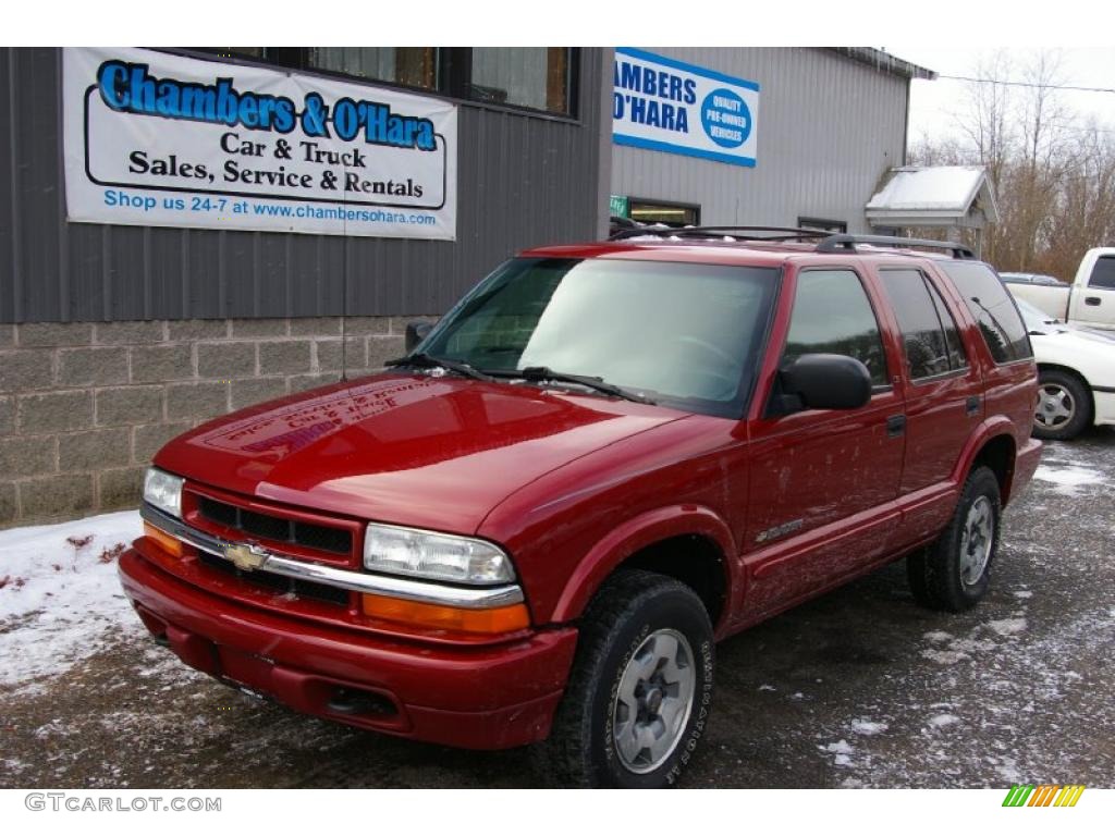 2002 Blazer LS 4x4 - Victory Red / Medium Gray photo #1