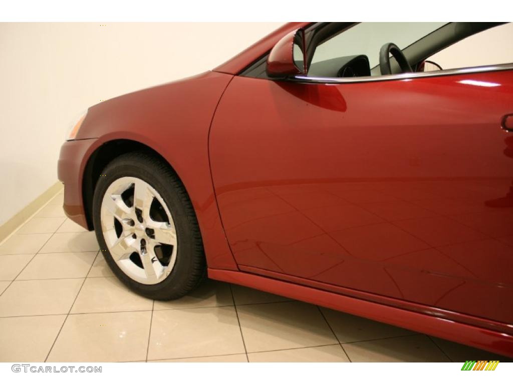 2010 G6 Sedan - Performance Red Metallic / Ebony photo #19
