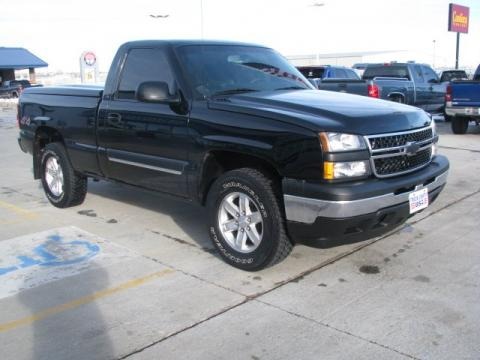 2006 Chevrolet Silverado 1500 LS Regular Cab 4x4 Data, Info and Specs