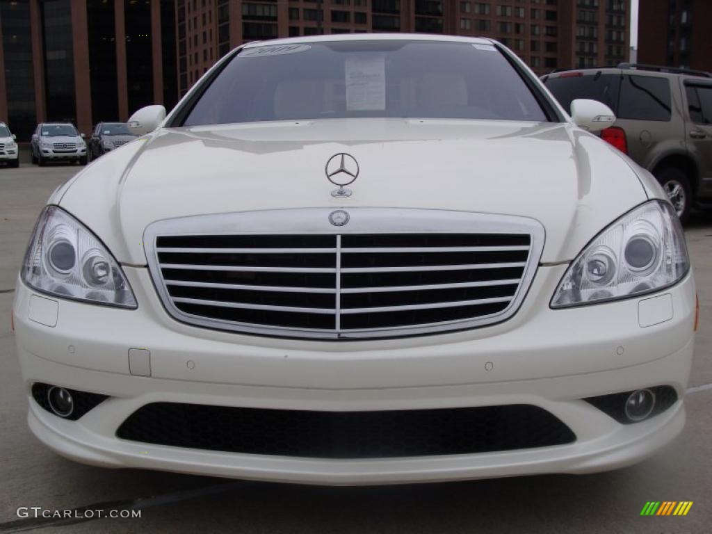 2009 S 550 4Matic Sedan - designo Mystic White / Oyster photo #2
