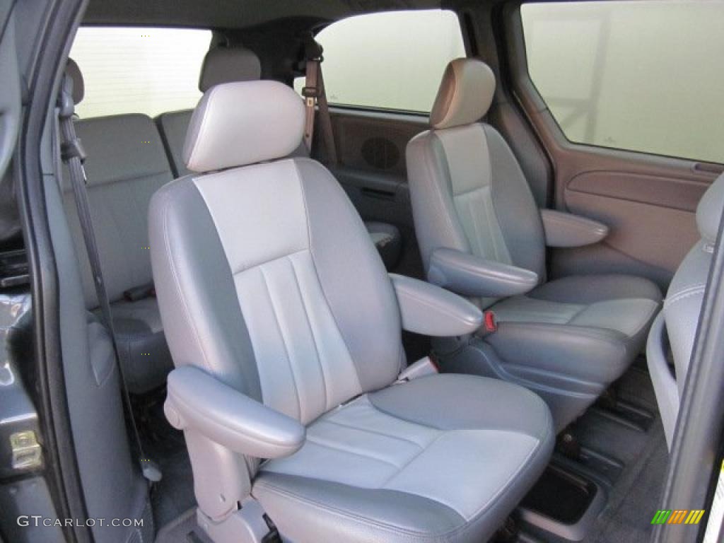 Medium Slate Gray Interior 2004 Chrysler Town & Country Touring Photo #41428239