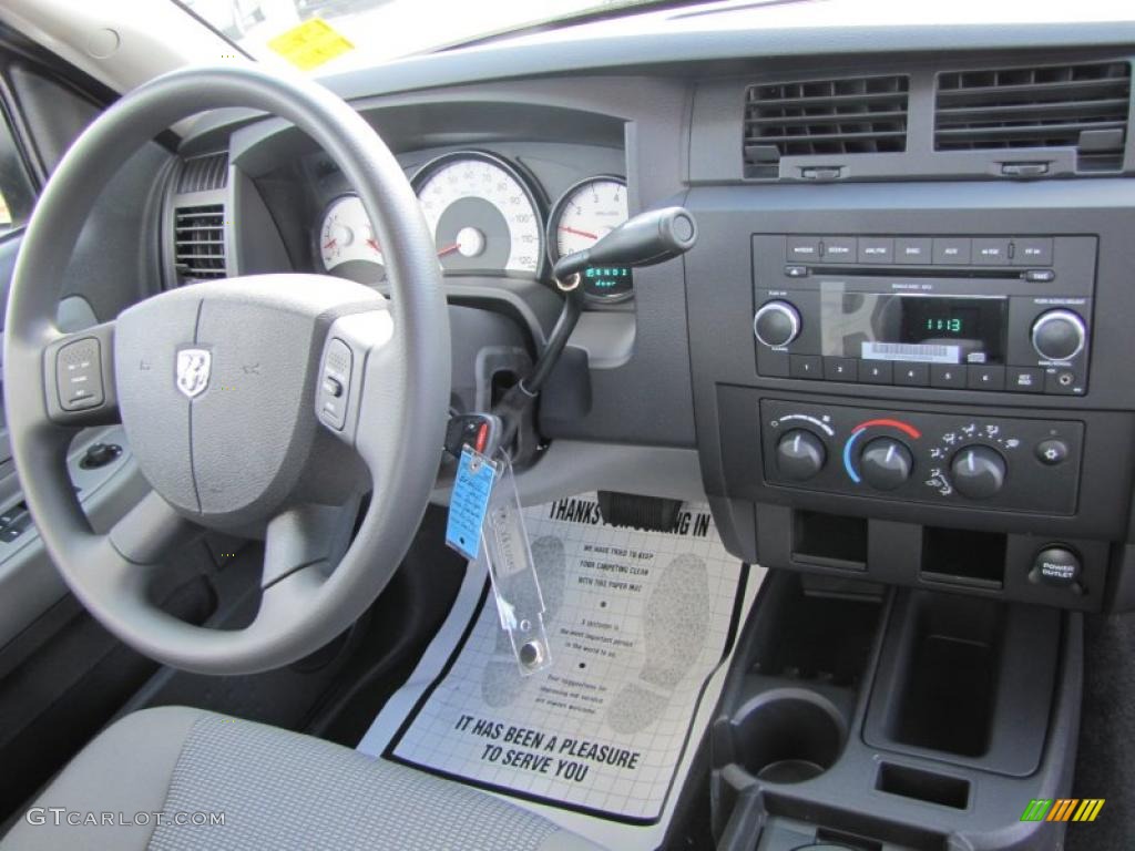 2011 Dodge Dakota Big Horn Extended Cab Dark Slate Gray/Medium Slate Gray Dashboard Photo #41430695