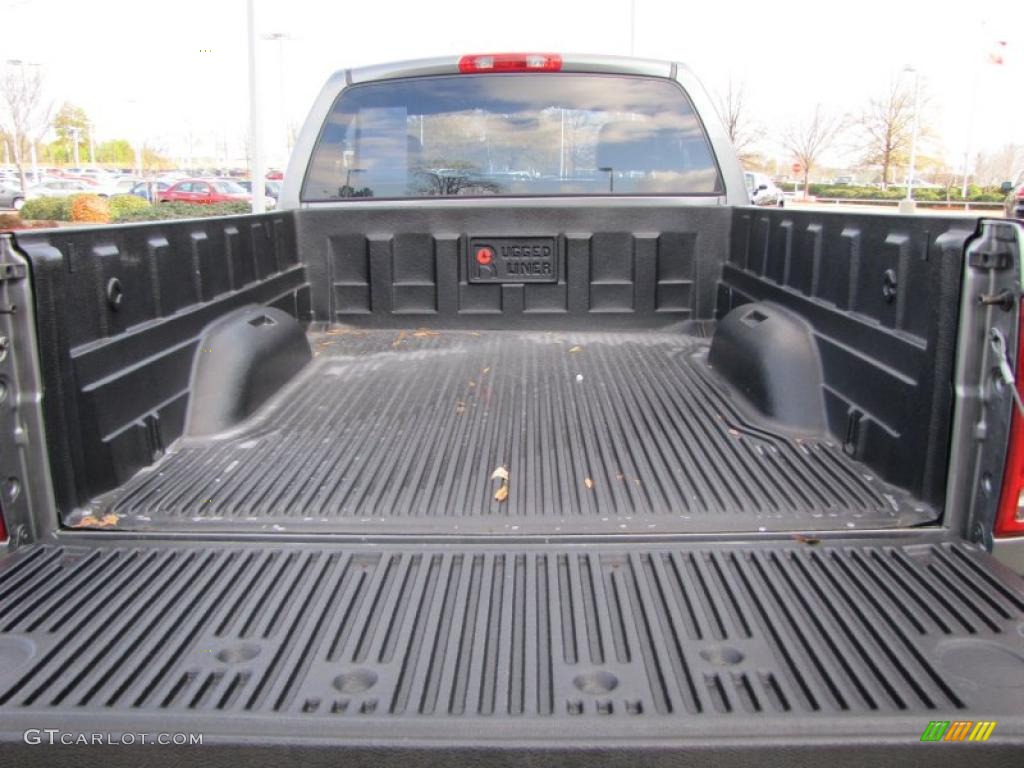 2005 Ram 1500 ST Regular Cab - Mineral Gray Metallic / Dark Slate Gray photo #12