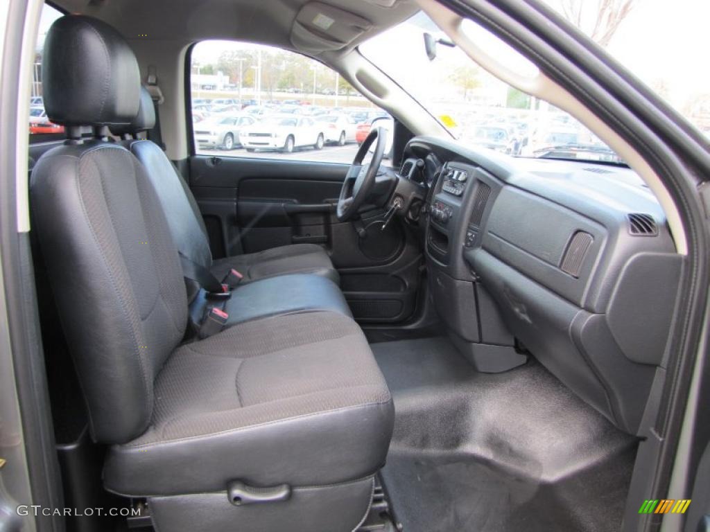 Dark Slate Gray Interior 2005 Dodge Ram 1500 ST Regular Cab Photo #41432811