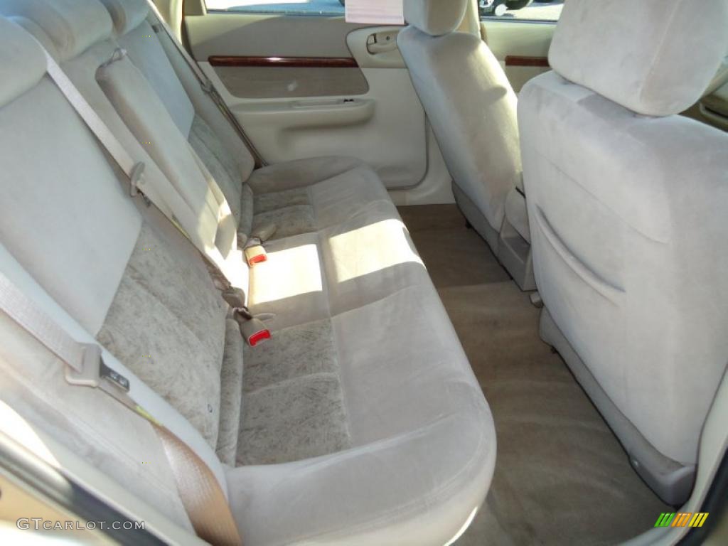 2004 Impala  - Sandstone Metallic / Neutral Beige photo #16