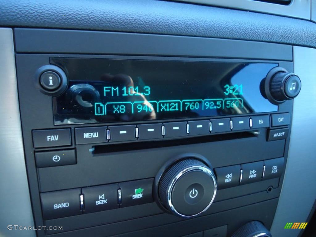 2009 Chevrolet Tahoe LT Controls Photo #41435907