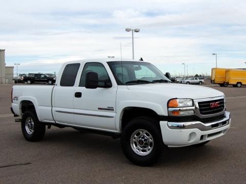 2006 GMC Sierra 2500HD SLE Extended Cab 4x4 Data, Info and Specs