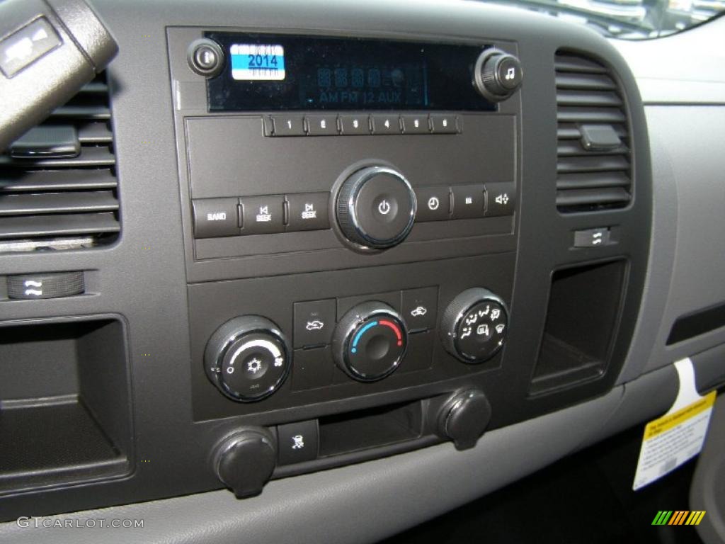 2011 Chevrolet Silverado 1500 Extended Cab 4x4 Controls Photo #41437883