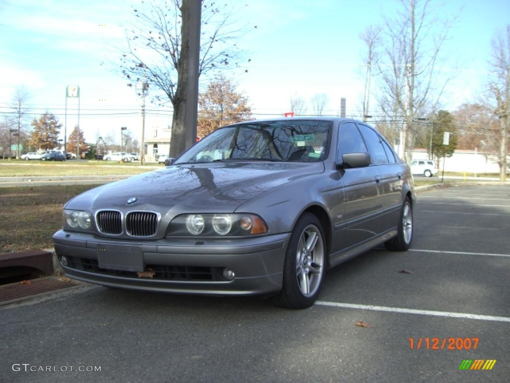 Sterling Grey Metallic 2002 BMW 5 Series 540i Sedan Exterior Photo #41438455