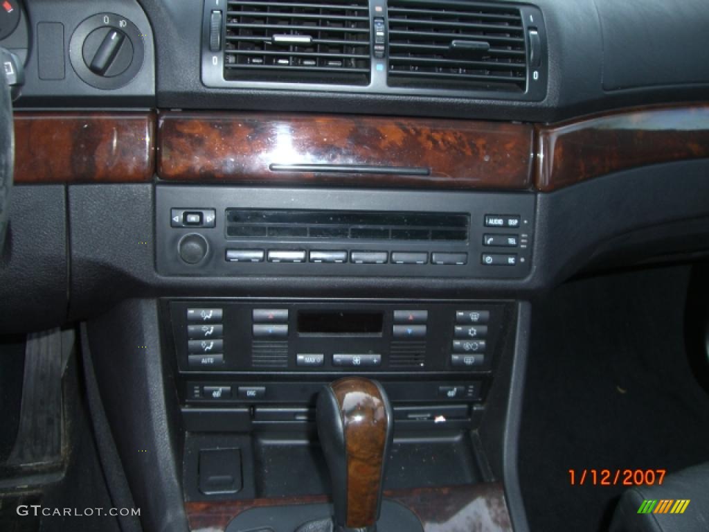 2002 BMW 5 Series 540i Sedan Controls Photo #41438647