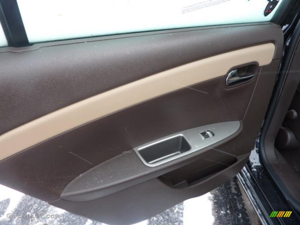 2008 Chevrolet Malibu LTZ Sedan Cocoa/Cashmere Beige Door Panel Photo #41438943