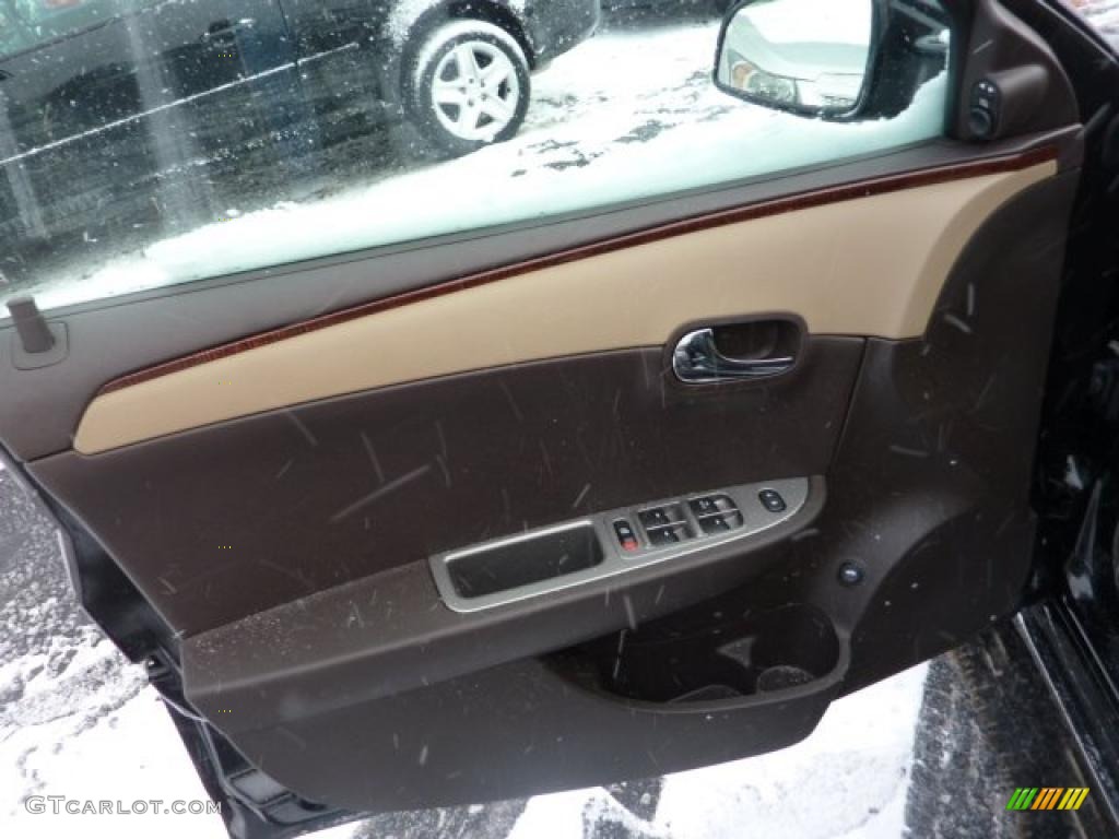 2008 Chevrolet Malibu LTZ Sedan Cocoa/Cashmere Beige Door Panel Photo #41438955