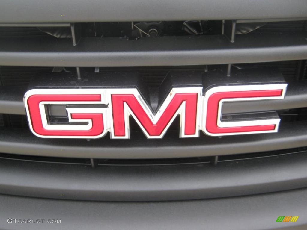 2011 GMC Sierra 1500 Regular Cab Marks and Logos Photos