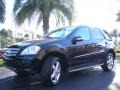 Black - ML 350 4Matic Photo No. 2