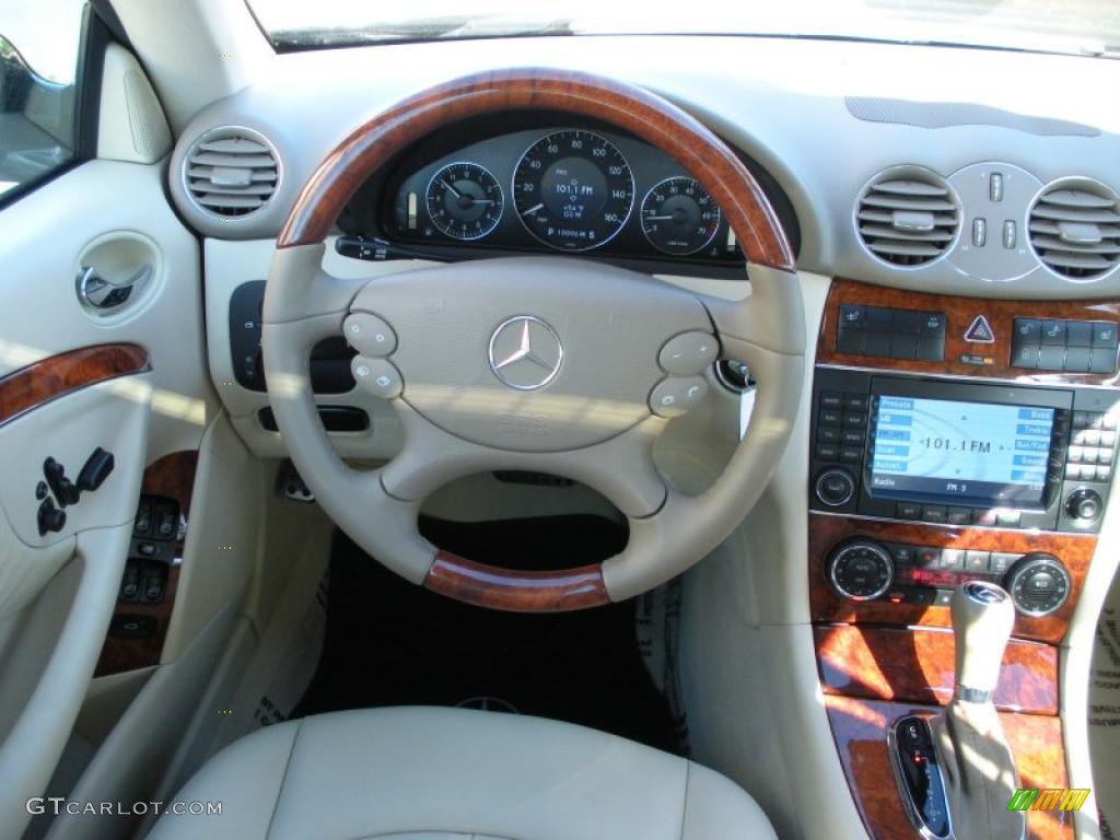 2008 Mercedes-Benz CLK 550 Coupe Stone Dashboard Photo #41440975
