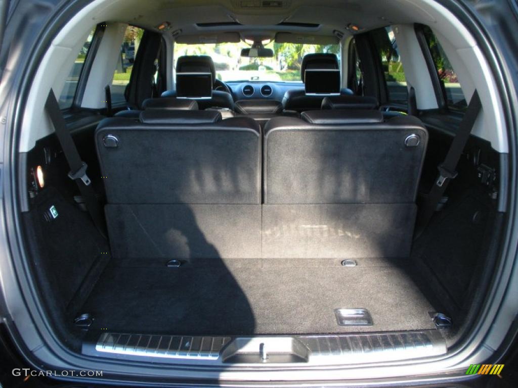 2009 Mercedes-Benz GL 550 4Matic Trunk Photos