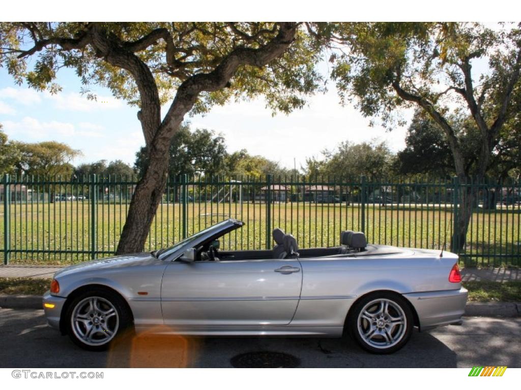 2001 3 Series 330i Convertible - Titanium Silver Metallic / Grey photo #3