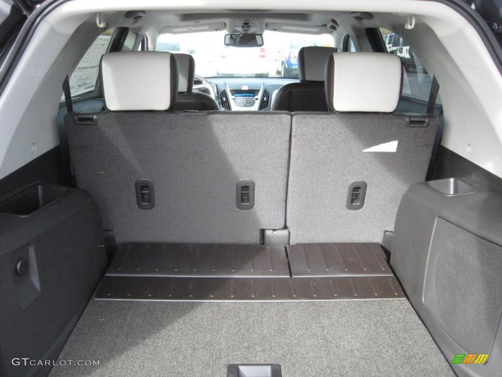 2011 Chevrolet Equinox LT Trunk Photo #41442411