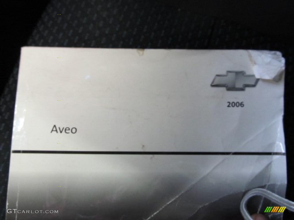 2006 Aveo LS Sedan - Cosmic Silver / Charcoal photo #13