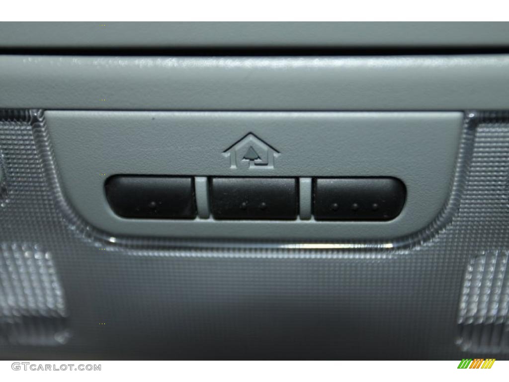 2001 Acura TL 3.2 Controls Photo #41446163