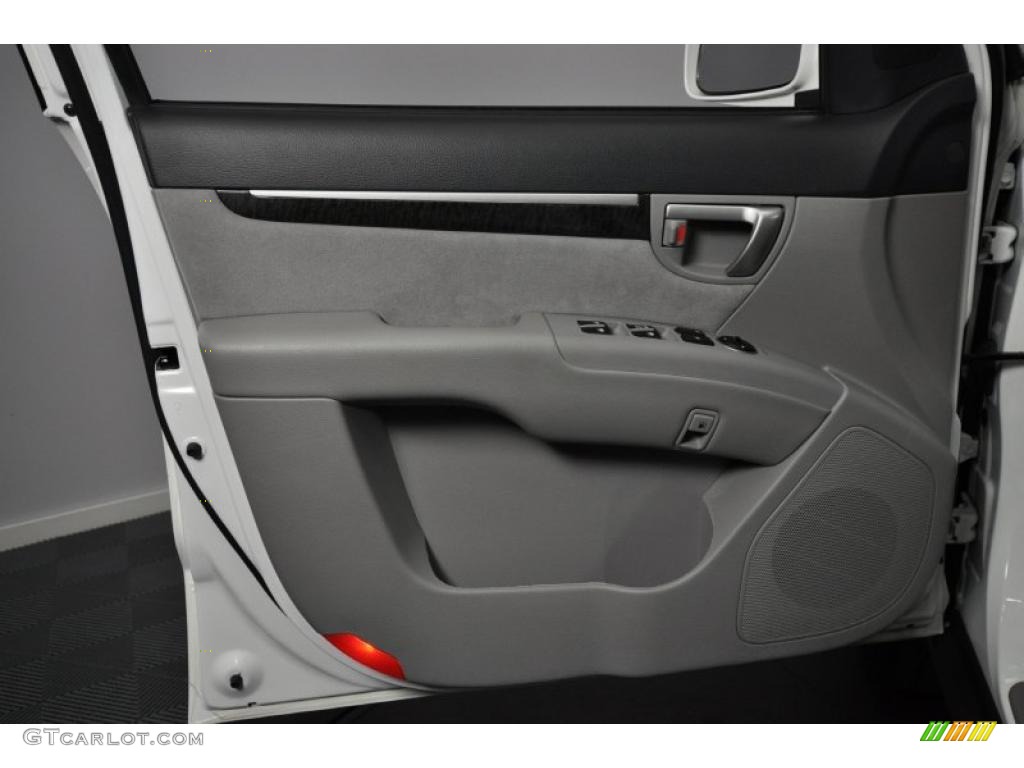 2008 Hyundai Santa Fe SE 4WD Gray Door Panel Photo #41447107