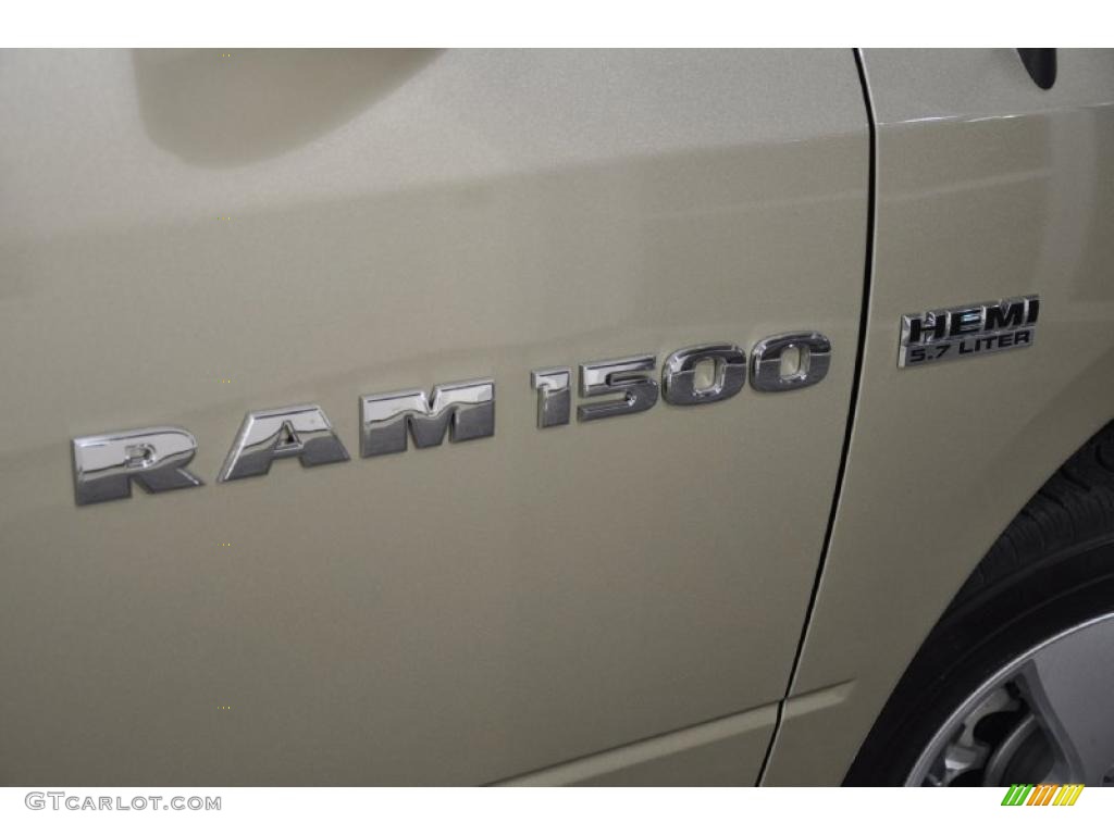 2011 Ram 1500 Big Horn Quad Cab - White Gold / Dark Slate Gray/Medium Graystone photo #5