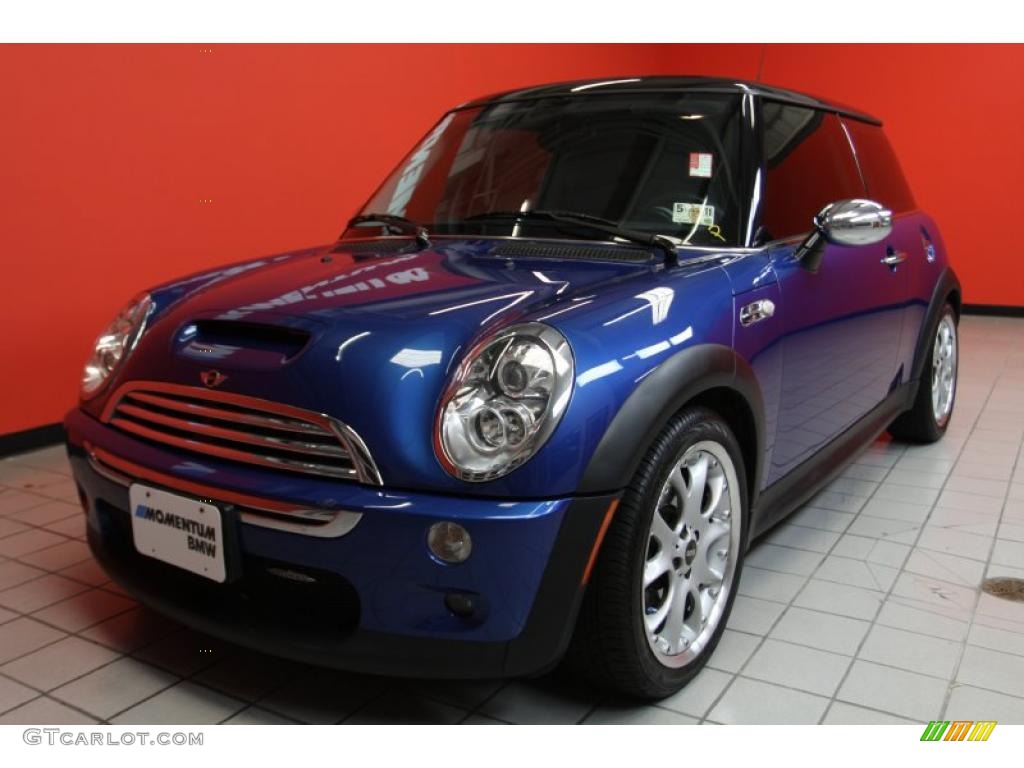 2005 Cooper S Hardtop - Hyper Blue Metallic / Space Grey/Panther Black photo #2
