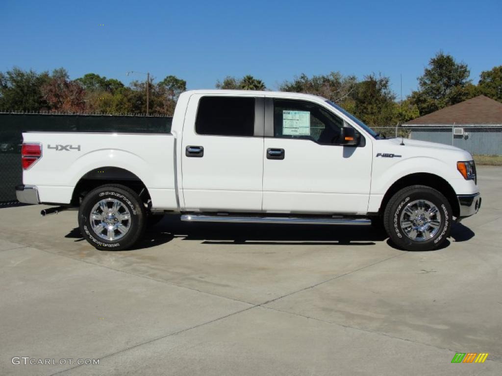 2010 F150 XLT SuperCrew 4x4 - Oxford White / Medium Stone photo #2