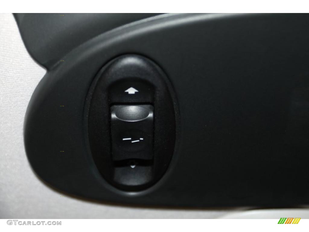 2005 Cooper S Hardtop - Hyper Blue Metallic / Space Grey/Panther Black photo #39