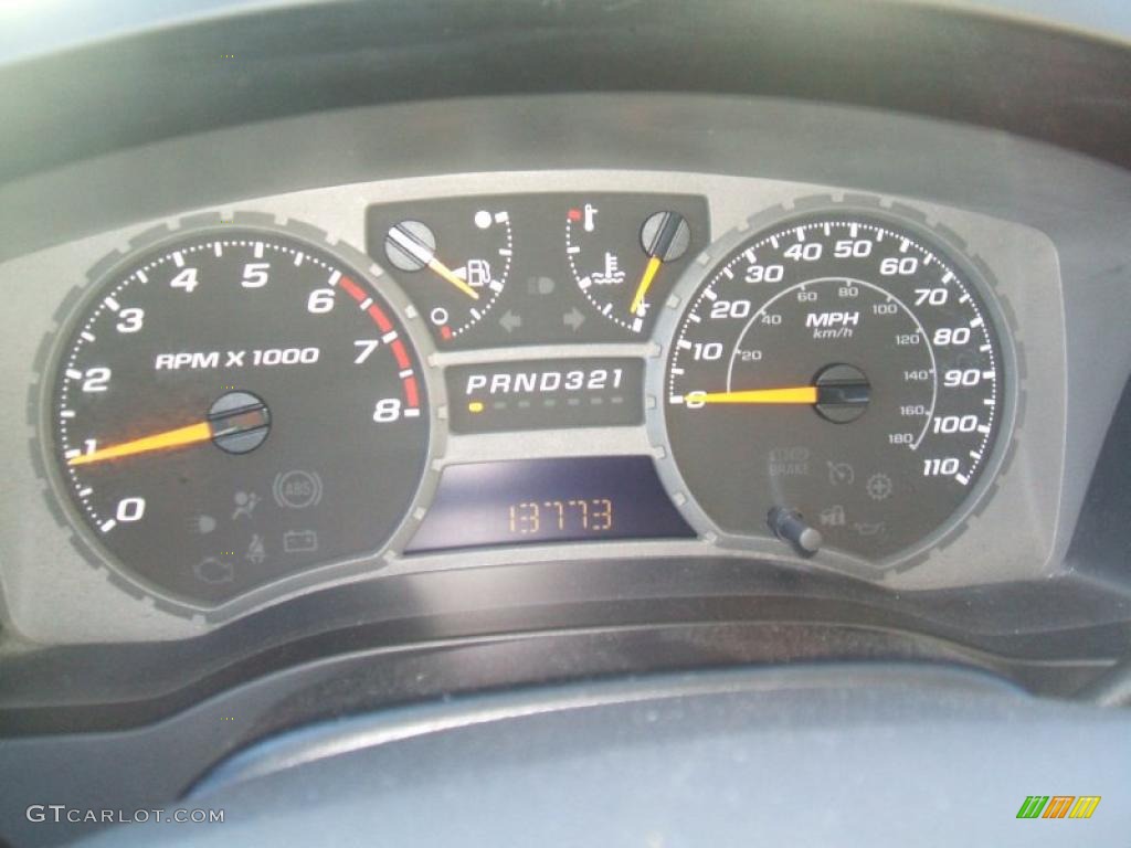 2005 Chevrolet Colorado LS Extended Cab Gauges Photos